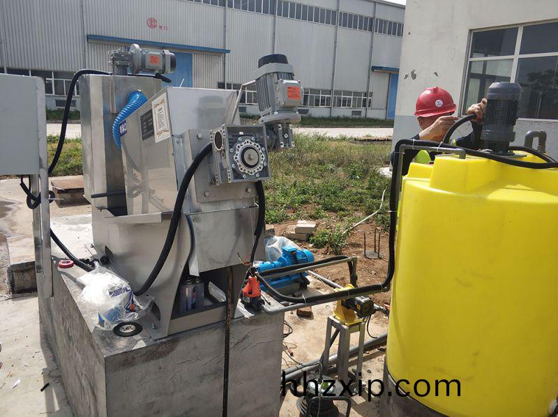 壓濾(lv)機(ji)的(de)保(bao)養信(xin)息