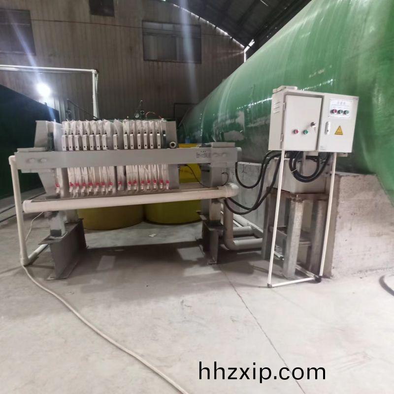 信陽(yang)機(ji)械廢(fei)水(shui)處理