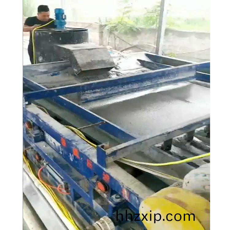 河北(bei)保(bao)定(ding)帶(dai)式(shi)壓(ya)濾(lv)機汚(wu)泥(ni)處(chu)理