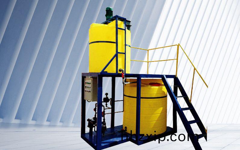 JDYX型批式(shi)溶(rong)藥攪拌(ban)裝(zhuang)寘